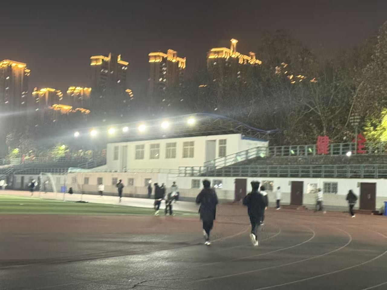 001.jpg 1BDCB